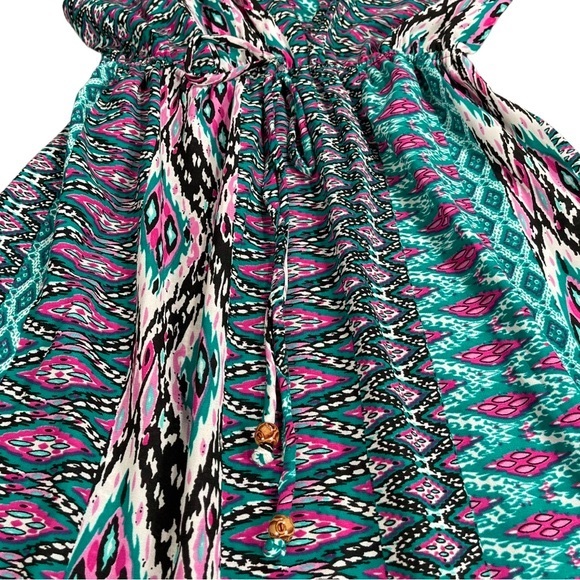 FasionFuse size medium sleeveless vneck tribal design mini dress elastic back - Picture 3 of 9